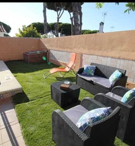 6 soveværelse Villa til salg i Chiclana de la Frontera med swimmingpool - € 375.000 (Ref: 7443255)