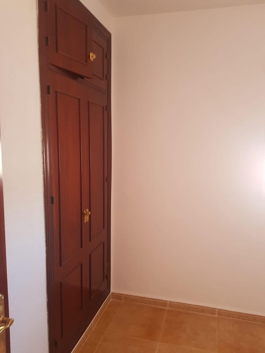 4 sypialnia Willa na kwatery wakacyjne w Chiclana de la Frontera z basenem garażem - 1 600 € (Ref: 7634888)