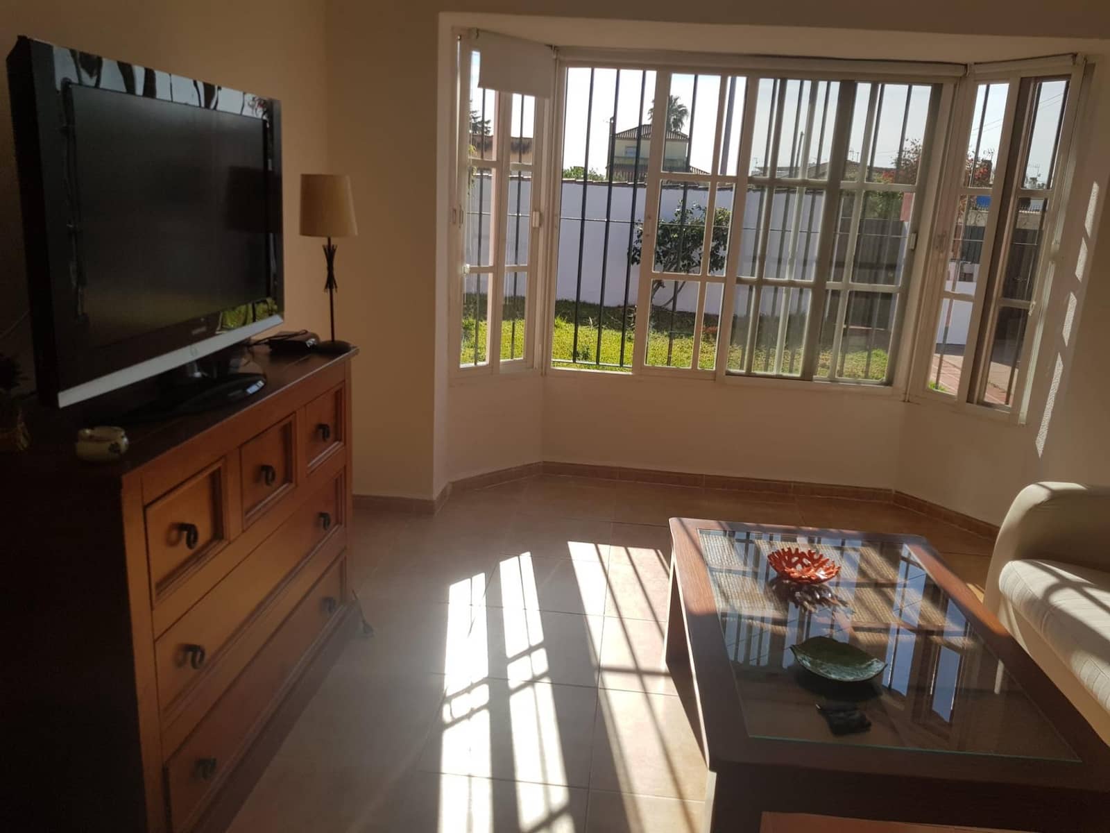 4 sypialnia Willa na kwatery wakacyjne w Chiclana de la Frontera z basenem garażem - 1 600 € (Ref: 7634888)