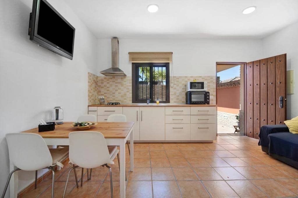 3 chambre Villa/Maison à vendre à Chiclana de la Frontera avec piscine - 299 999 € (Ref: 7852141)