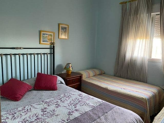 3 chambre Villa/Maison à vendre à Chiclana de la Frontera avec piscine - 240 000 € (Ref: 7984783)