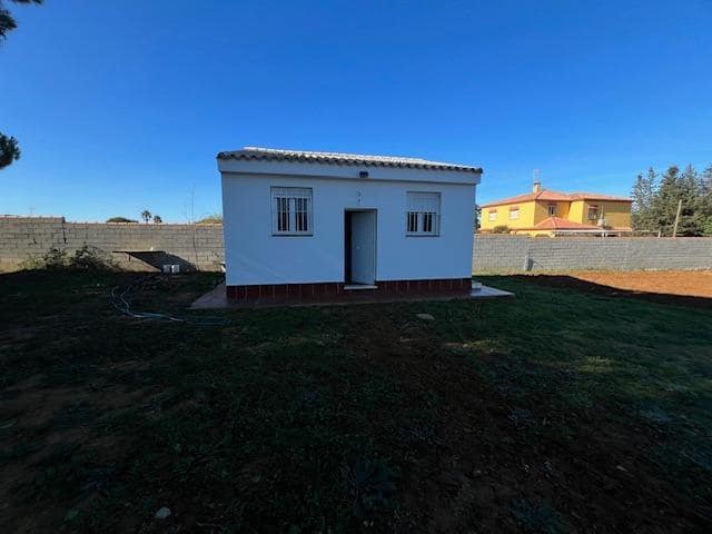 3 bedroom Villa for sale in Chiclana de la Frontera with pool - € 400,000 (Ref: 8024597)