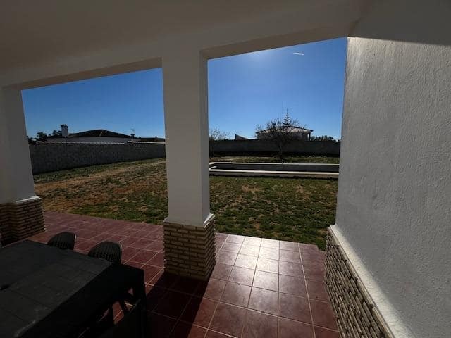 3 bedroom Villa for sale in Chiclana de la Frontera with pool - € 400,000 (Ref: 8024597)