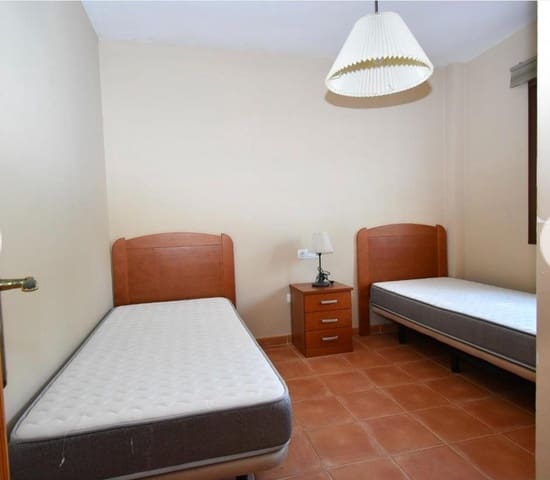 4 soveværelse Villa til salg i La Barrosa, Chiclana de la Frontera - € 725.000 (Ref: 8142898)