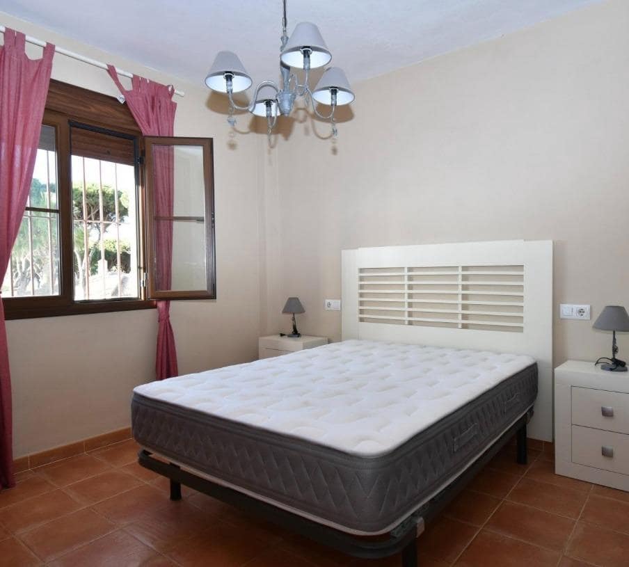 4 soveværelse Villa til salg i La Barrosa - € 725.000 (Ref: 8142898)