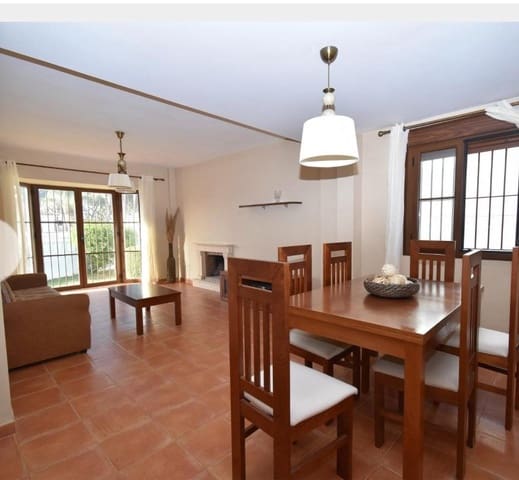 4 soveværelse Villa til salg i La Barrosa, Chiclana de la Frontera - € 725.000 (Ref: 8142898)