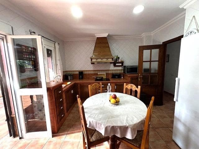 3 chambre Villa/Maison à vendre à Chiclana de la Frontera avec piscine - 420 000 € (Ref: 8318024)
