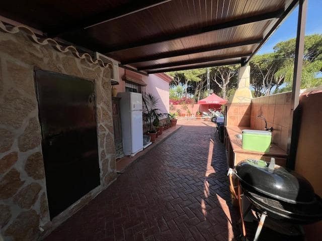 3 chambre Villa/Maison à vendre à Chiclana de la Frontera avec piscine - 420 000 € (Ref: 8318024)