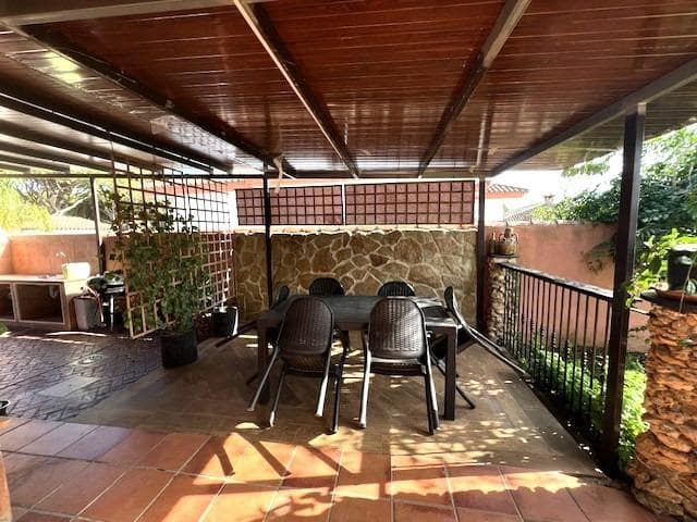 3 chambre Villa/Maison à vendre à Chiclana de la Frontera avec piscine - 420 000 € (Ref: 8318024)