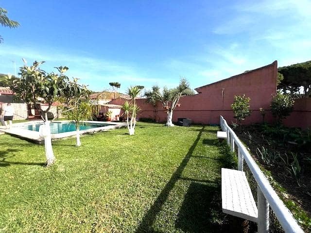 3 chambre Villa/Maison à vendre à Chiclana de la Frontera avec piscine - 420 000 € (Ref: 8318024)