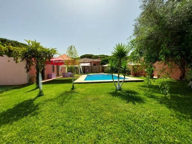 3 chambre Villa/Maison à vendre à Chiclana de la Frontera avec piscine - 420 000 € (Ref: 8318024)