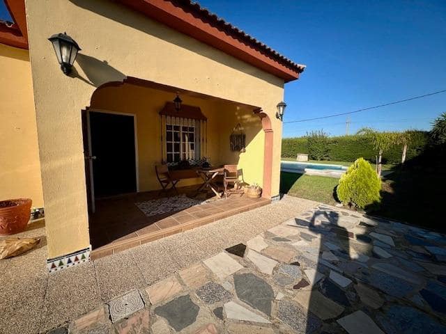 2 chambre Villa/Maison à vendre à Chiclana de la Frontera avec piscine - 279 000 € (Ref: 8505845)