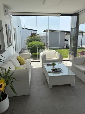 3 Zimmer Villa zu verkaufen in Chiclana de la Frontera - 375.000 € (Ref: 8948776)