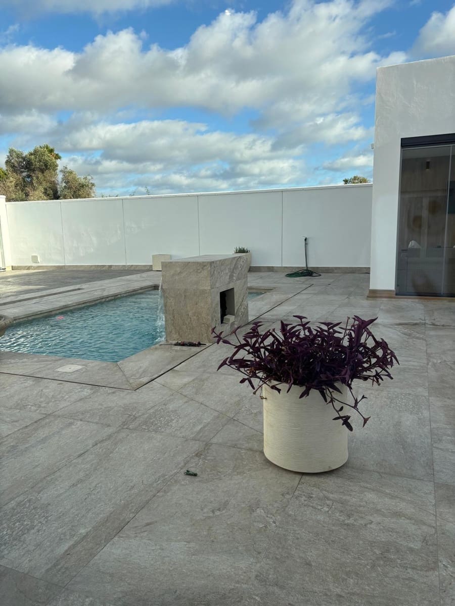 2 chambre Villa/Maison à vendre à Chiclana de la Frontera avec piscine garage - 395 000 € (Ref: 9154275)