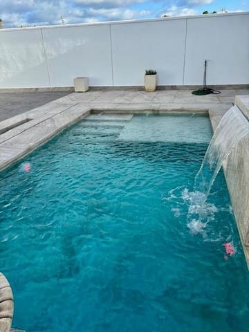 2 slaapkamer Villa te koop in Chiclana de la Frontera met zwembad garage - € 395.000 (Ref: 9154275)