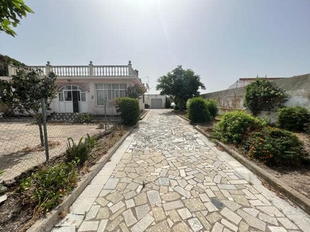 3 sypialnia Willa na sprzedaż w Chiclana de la Frontera z basenem garażem - 165 000 € (Ref: 9208472)