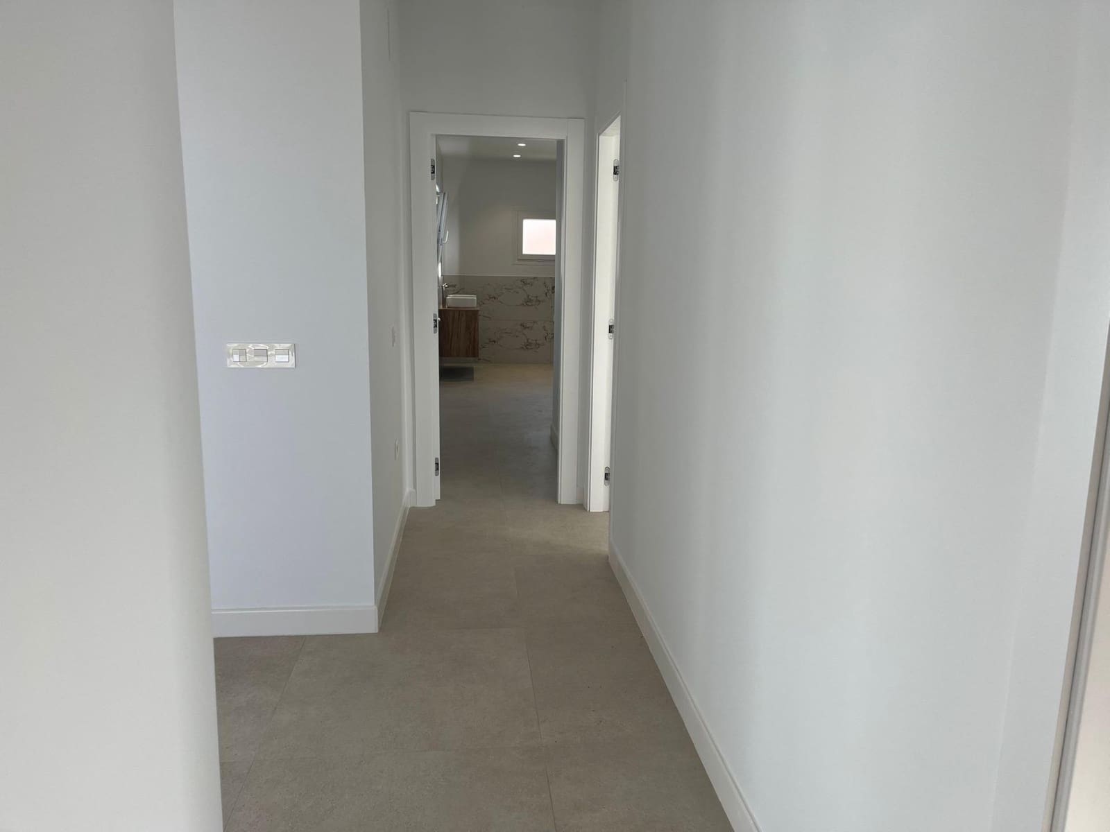 Chalet de 3 habitaciones en Chiclana de la Frontera en venta - 450.000 € (Ref: 9220158)