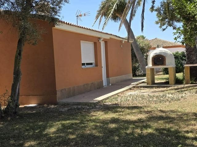 4 chambre Villa/Maison à vendre à Chiclana de la Frontera - 280 000 € (Ref: 9252264)