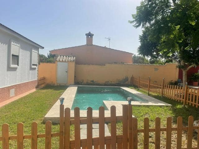 3 chambre Villa/Maison à vendre à Chiclana de la Frontera - 160 000 € (Ref: 9252265)