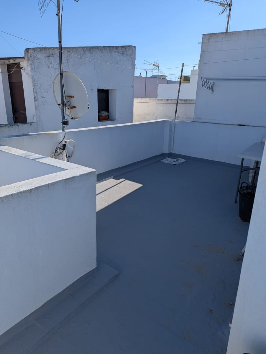 3 chambre Maison de Ville à vendre à Chiclana de la Frontera - 168 000 € (Ref: 9427426)