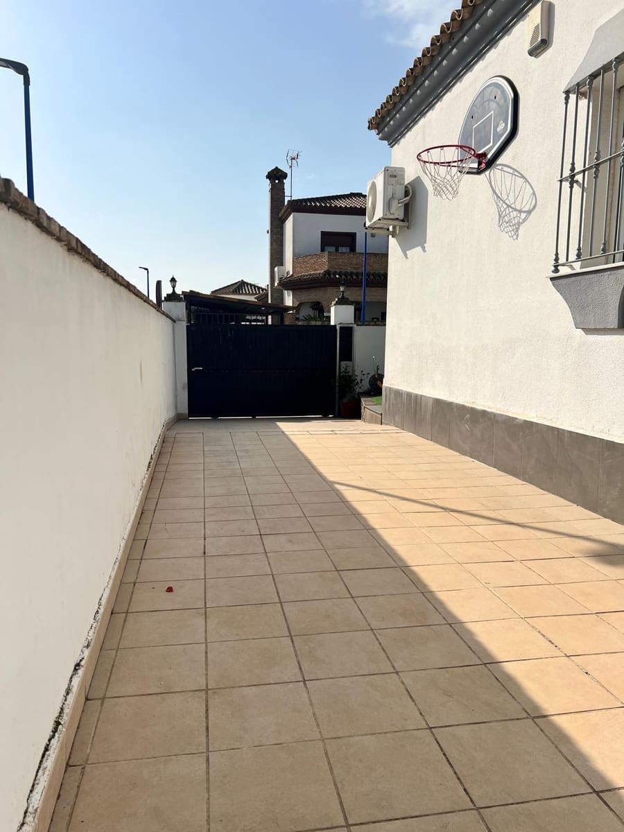 3 sypialnia Willa na sprzedaż w Chiclana de la Frontera z garażem - 362 500 € (Ref: 9483568)