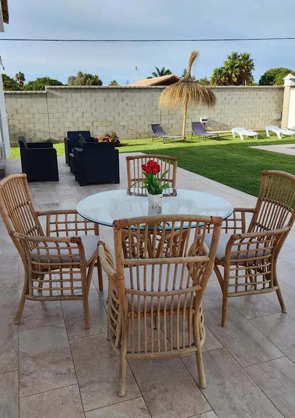 4 bedroom Villa for sale in Chiclana de la Frontera with pool - € 390,000 (Ref: 9504485)