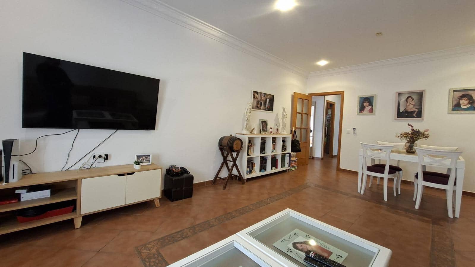 3 slaapkamer Villa te koop in Chiclana de la Frontera met zwembad - € 260.000 (Ref: 9770820)