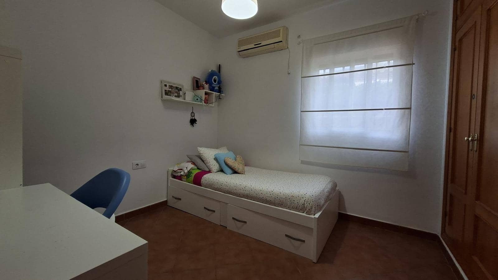 3 slaapkamer Villa te koop in Chiclana de la Frontera met zwembad - € 260.000 (Ref: 9770820)