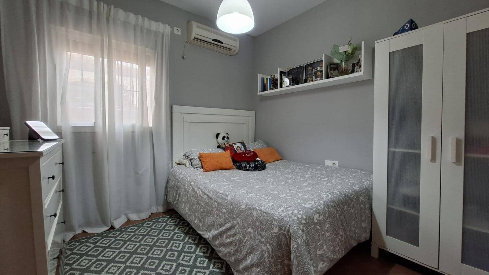 3 slaapkamer Villa te koop in Chiclana de la Frontera met zwembad - € 260.000 (Ref: 9770820)