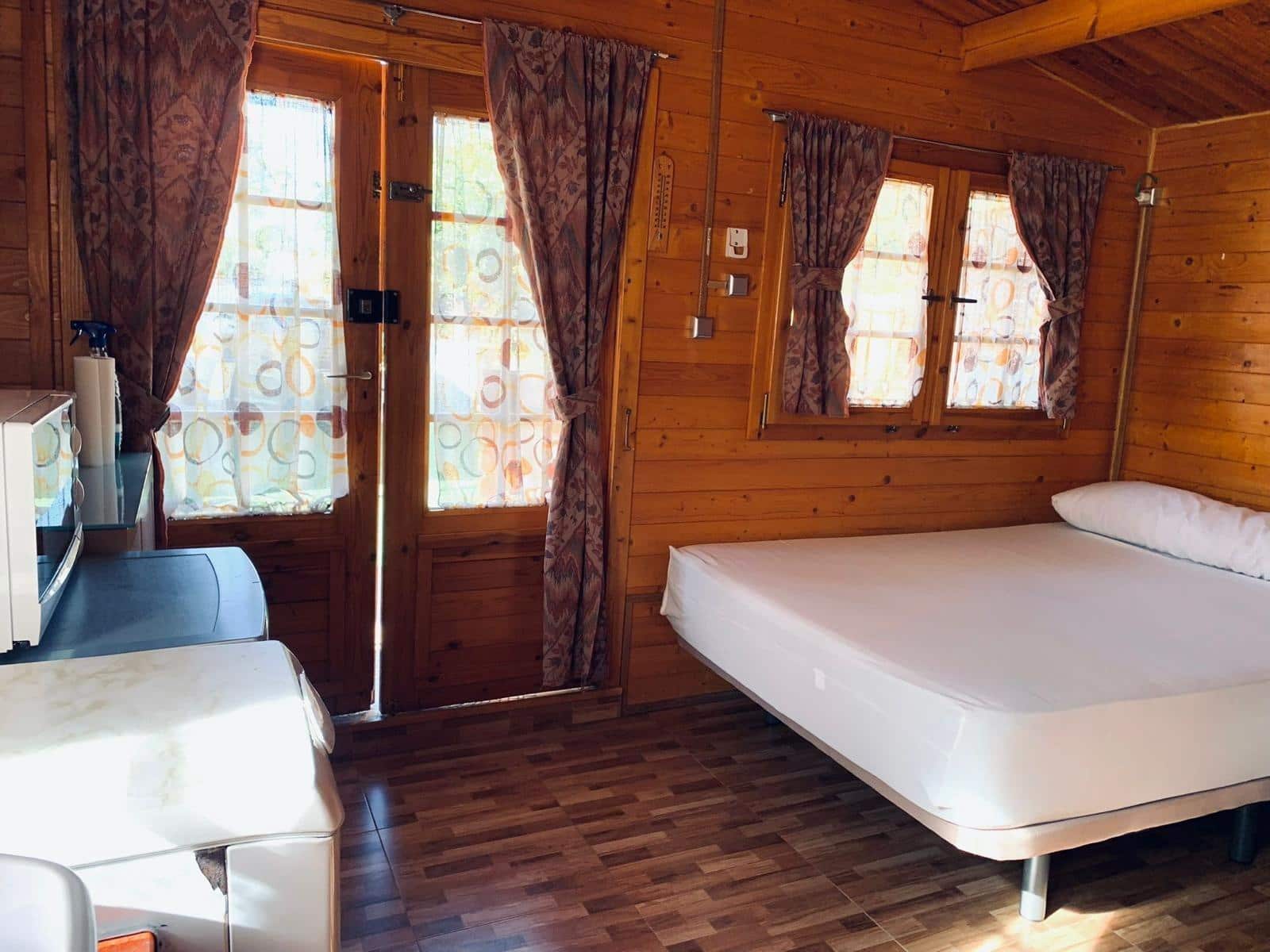 3 slaapkamer Villa te koop in Chiclana de la Frontera met zwembad - € 260.000 (Ref: 9770820)