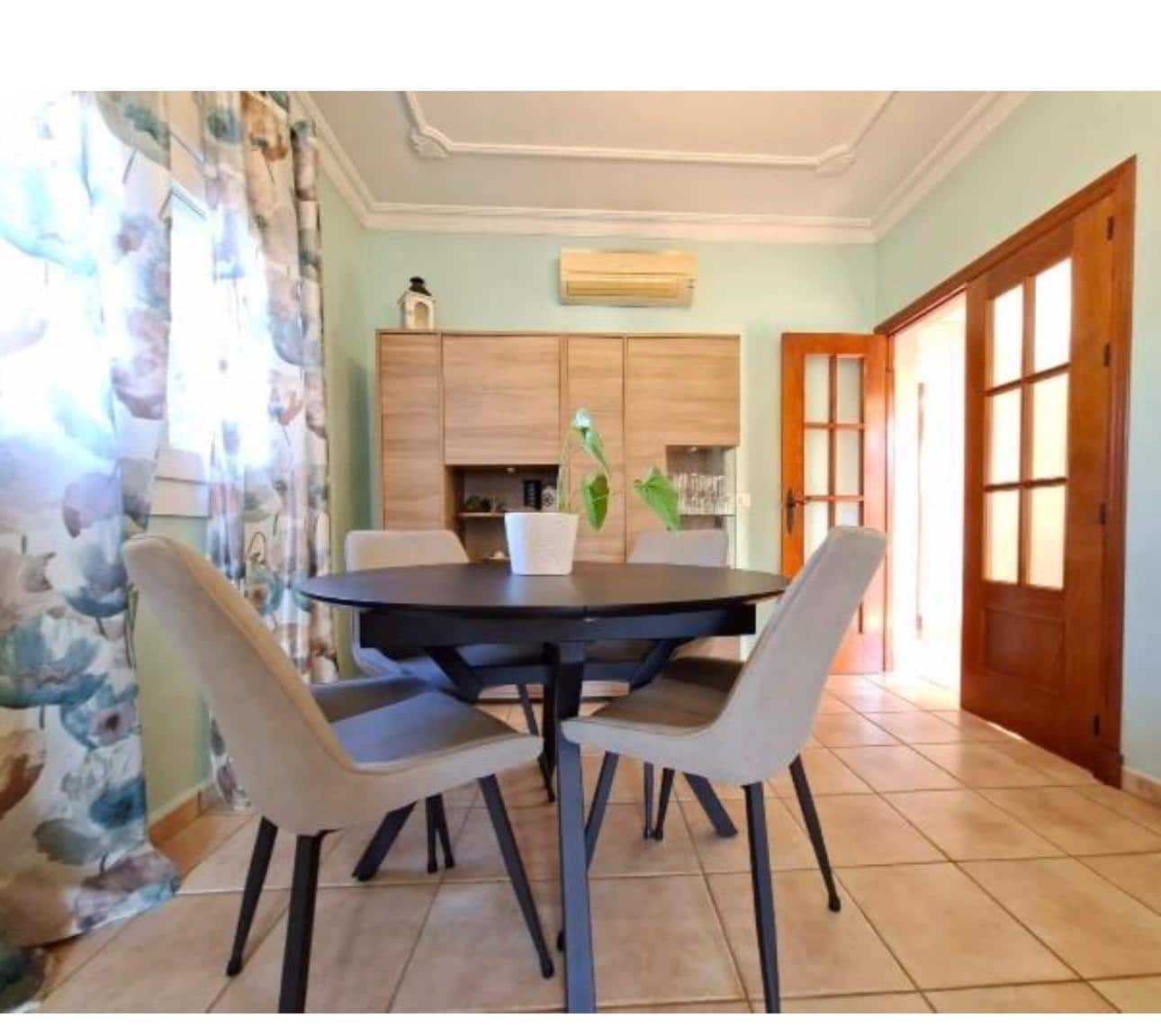 3 soverom Villa til salgs i Chiclana de la Frontera med svømmebasseng - € 380 000 (Ref: 9770821)