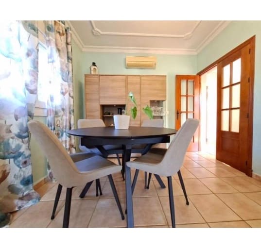 3 slaapkamer Villa te koop in Chiclana de la Frontera met zwembad - € 380.000 (Ref: 9770821)