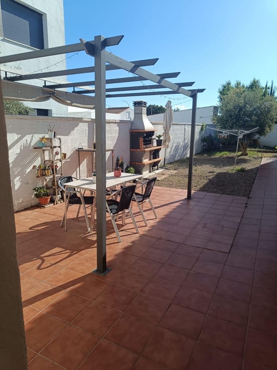 3 soverom Villa til salgs i Chiclana de la Frontera med svømmebasseng - € 380 000 (Ref: 9770821)