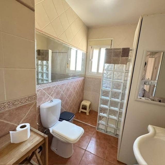 4 sypialnia Willa na sprzedaż w Chiclana de la Frontera z basenem - 325 000 € (Ref: 9778339)