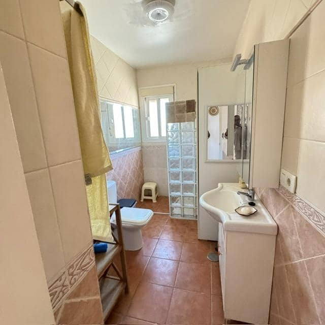 4 sypialnia Willa na sprzedaż w Chiclana de la Frontera z basenem - 325 000 € (Ref: 9778339)