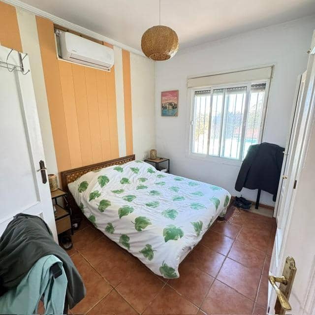 4 sypialnia Willa na sprzedaż w Chiclana de la Frontera z basenem - 325 000 € (Ref: 9778339)