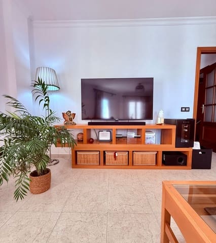 3 bedroom Apartment for sale in Telde with garage - € 290,000 (Ref: 10008164)