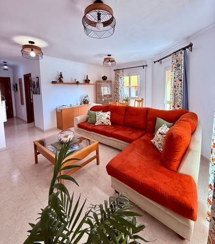 3 bedroom Apartment for sale in Telde with garage - € 290,000 (Ref: 10008164)