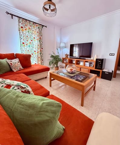 3 bedroom Apartment for sale in Telde with garage - € 290,000 (Ref: 10008164)