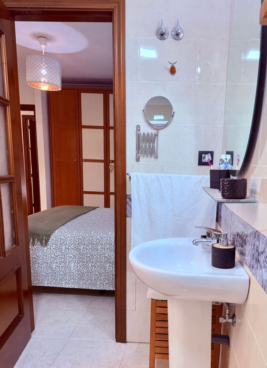 3 bedroom Apartment for sale in Telde with garage - € 290,000 (Ref: 10008164)