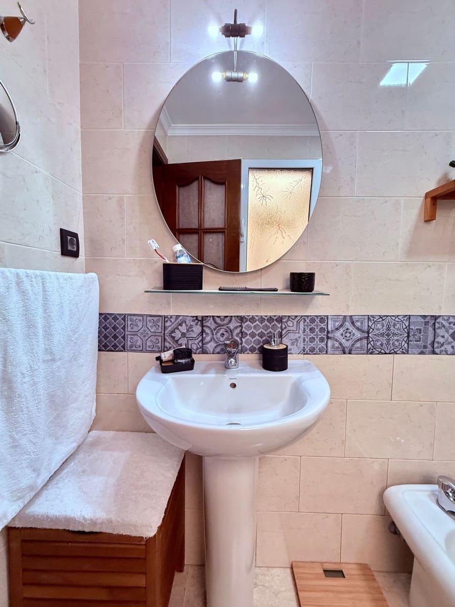 3 bedroom Apartment for sale in Telde with garage - € 290,000 (Ref: 10008164)