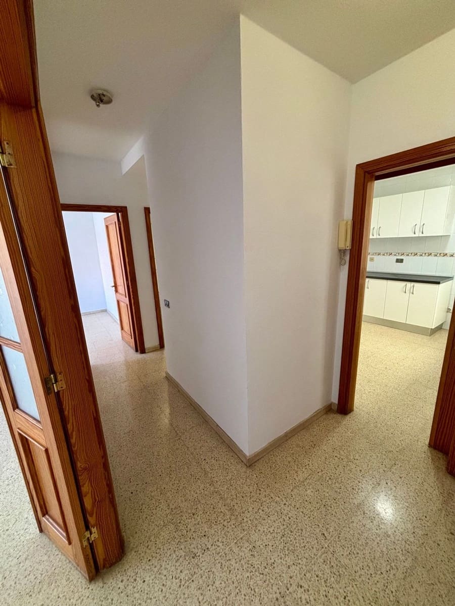 Apartamento de 4 habitaciones en Gáldar en venta con garaje - 259.000 € (Ref: 10012793)
