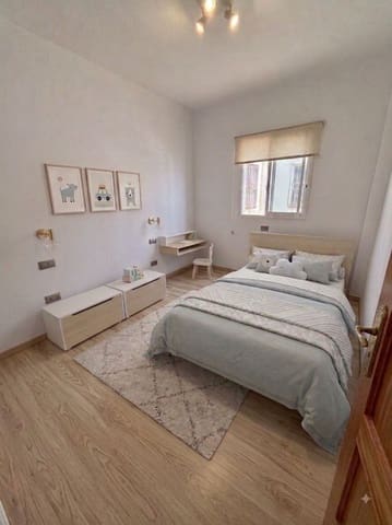 Apartamento de 4 habitaciones en Gáldar en venta con garaje - 259.000 € (Ref: 10012793)