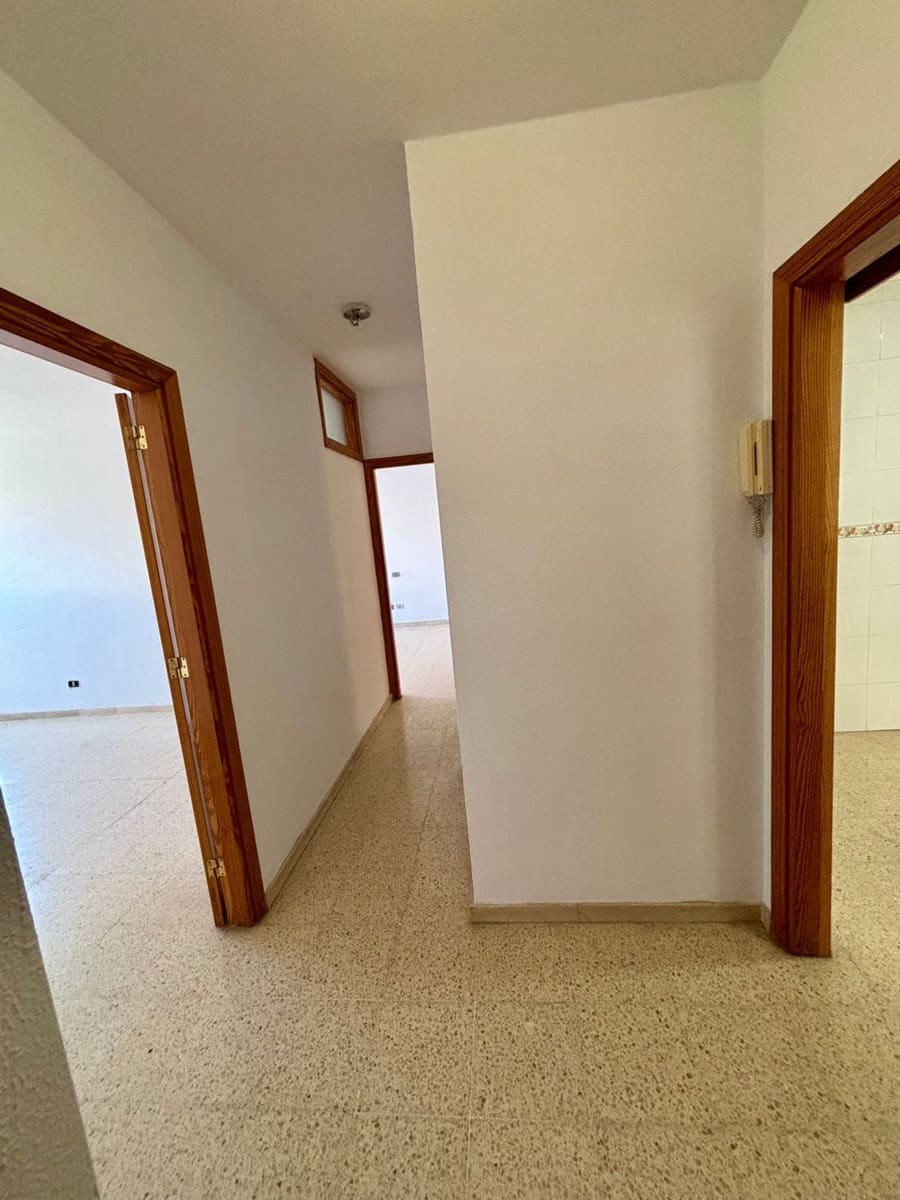 Apartamento de 4 habitaciones en Gáldar en venta con garaje - 259.000 € (Ref: 10012793)