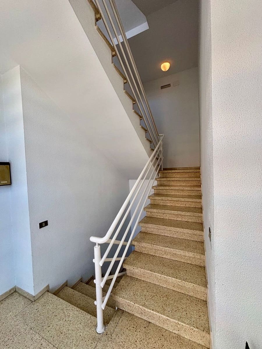 Apartamento de 4 habitaciones en Gáldar en venta con garaje - 259.000 € (Ref: 10012793)