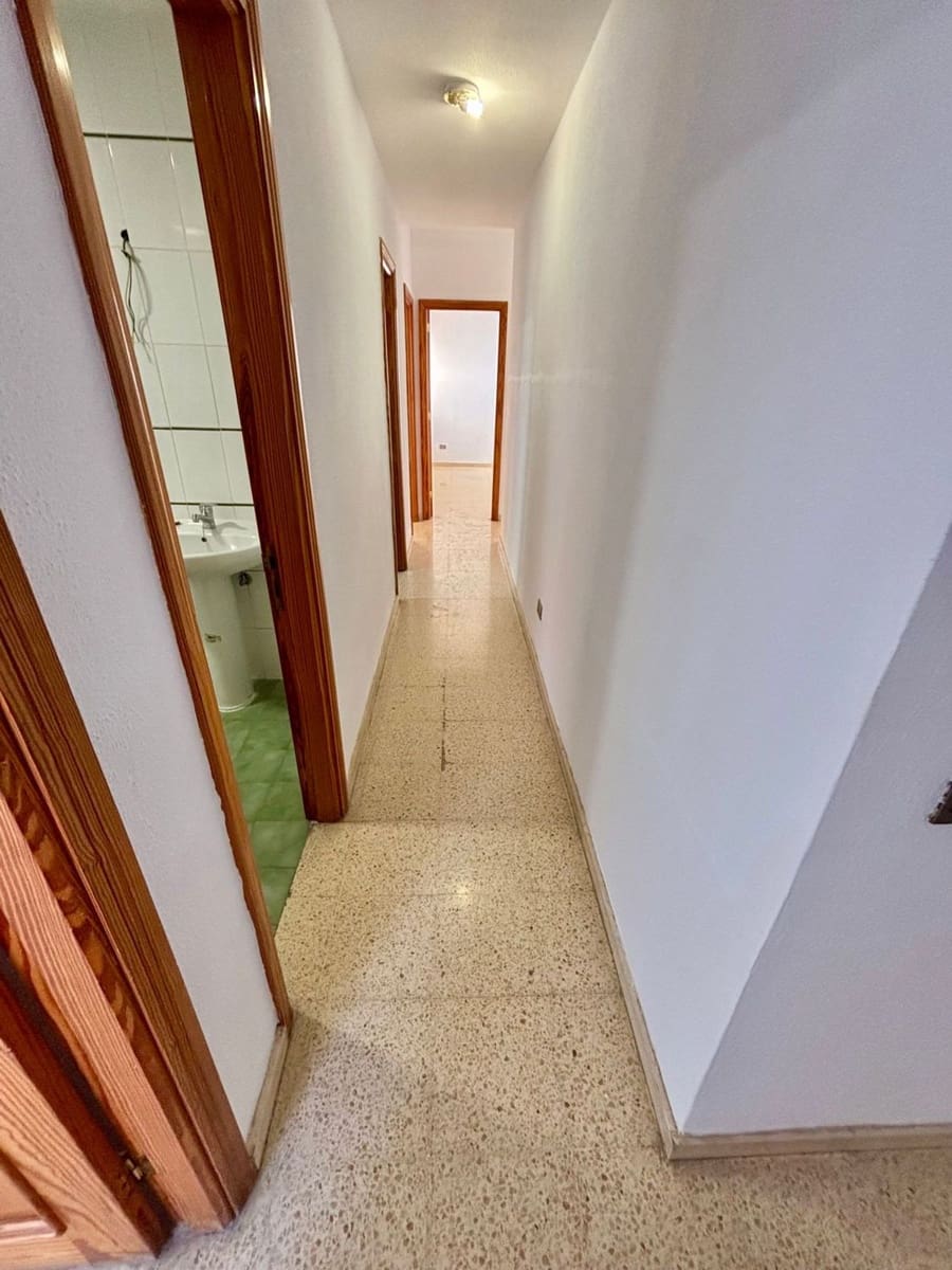 Apartamento de 4 habitaciones en Gáldar en venta con garaje - 259.000 € (Ref: 10012793)