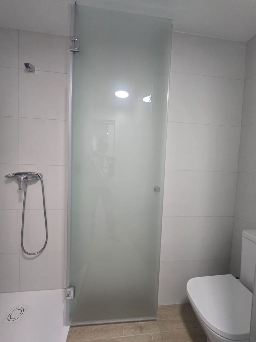 Apartamento de 2 habitaciones en Las Palmas de Gran Canaria en alquiler con garaje - 1.000 € (Ref: 10016907)
