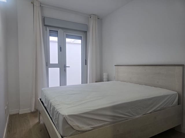 2 soveværelse Lejlighed til leje i Siete Palmas, Las Palmas de Gran Canaria med garage - € 1.000 (Ref: 10016907)