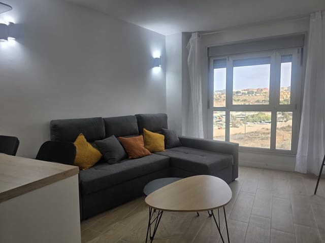 2 soveværelse Lejlighed til leje i Siete Palmas, Las Palmas de Gran Canaria med garage - € 1.000 (Ref: 10016907)