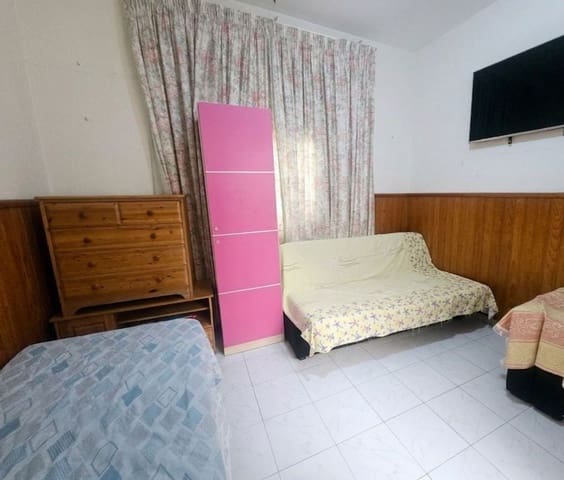 3 chambre Appartement à vendre à Vegueta, Las Palmas de Gran Canaria - 145 000 € (Ref: 10021922)
